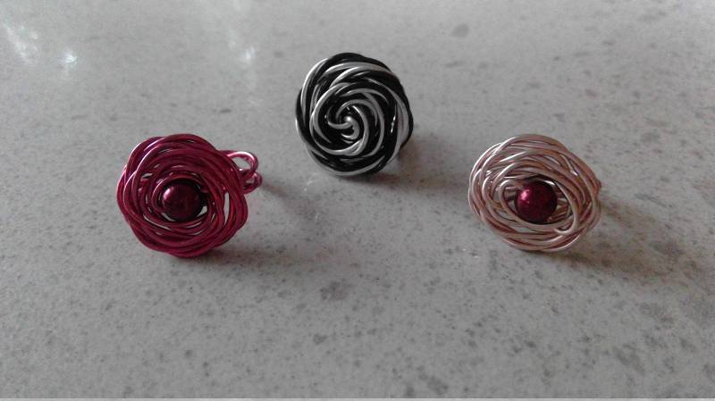 2 Fach Gedrehter Ring Mit Perle 2 Fach Gedrehter Ring Mit Perle von DreamyPearl