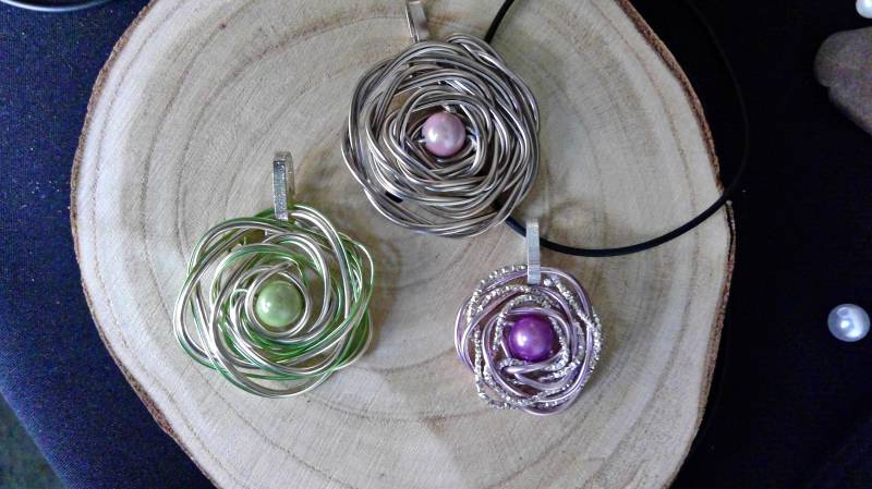 Anhänger Aus 2 - Fach Gedrehtem Aluminiumdraht Anhänger Aus 2 - Fach Gedrehtem Aluminiumdraht von DreamyPearl