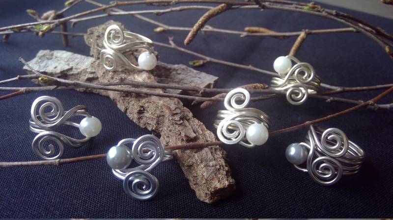Elegante Zarte Solitär Ringe Elegante Zarte Solitär Ringe von DreamyPearl