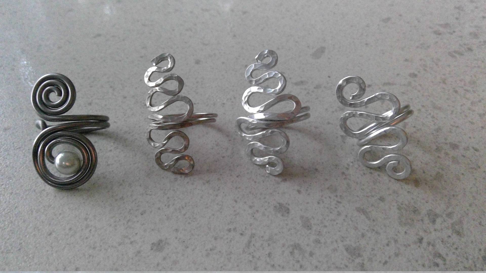 Gehämmerter Aluminium Ring Gehämmerter Aluminium Ring von DreamyPearl