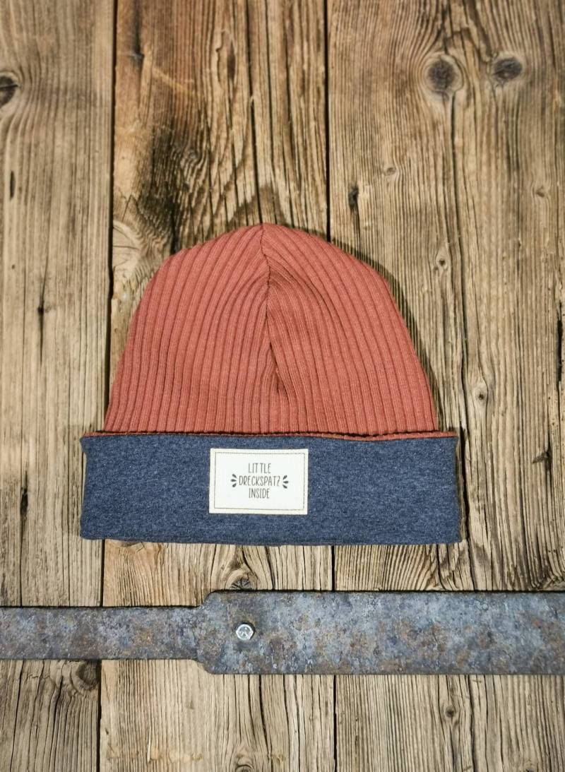 Rippstrick-Mütze Anthrazit/Rostrot Beanie Für Mädchen Und Jungen Unisex von DreckspatzShop