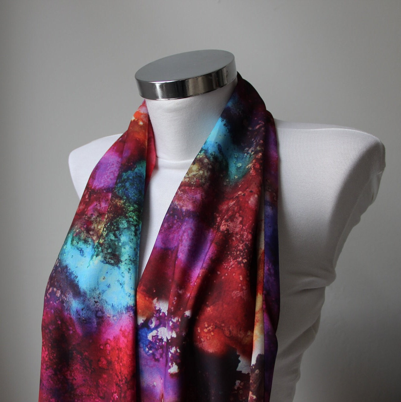 Batique Galaxy Design Infinity Schal, Multicolor Batic Muster Kreis Schlauchschal, Trendiges Design, Halswärmer, Geschenk Für Sie von DroppBy