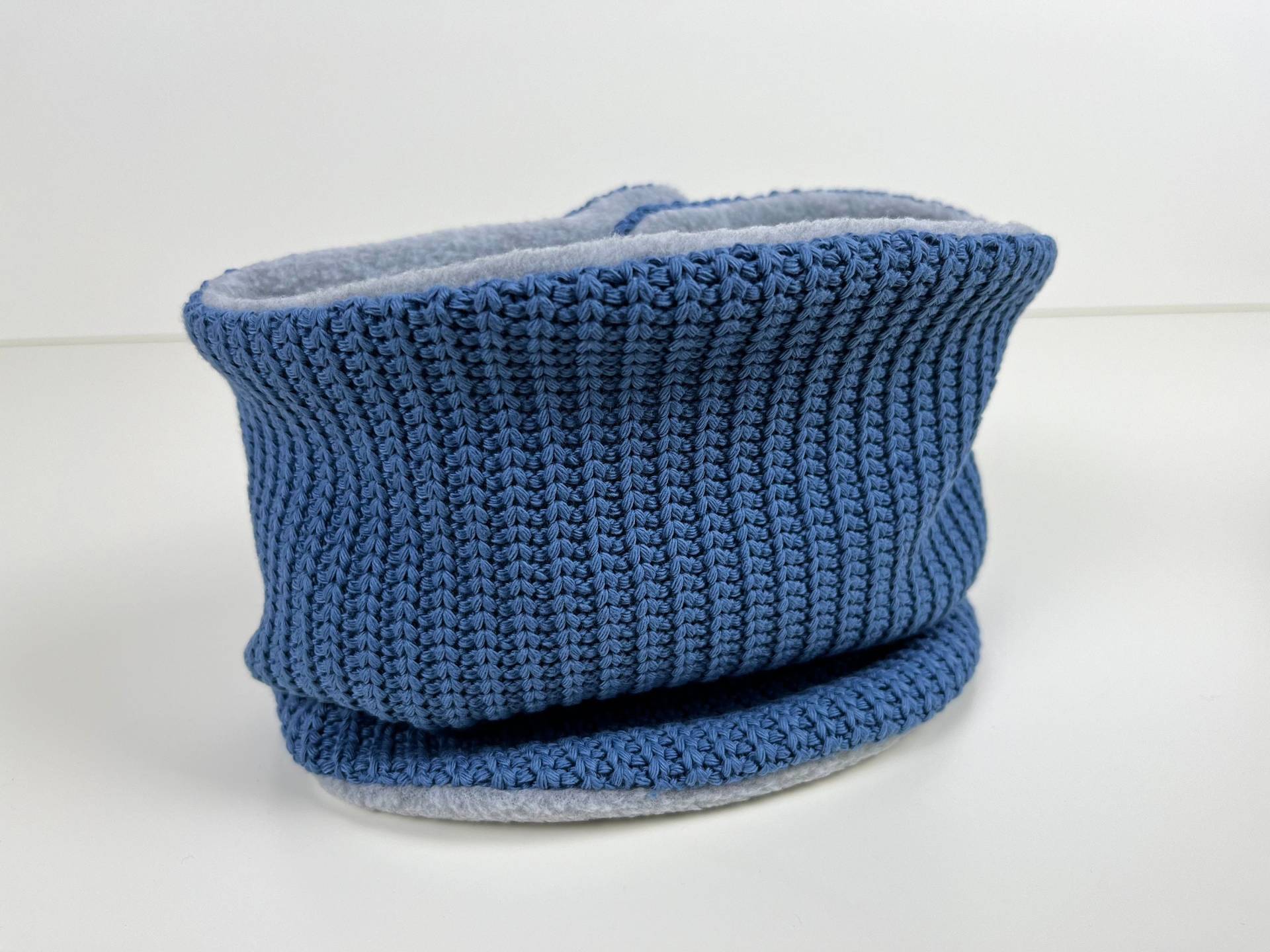 Schal Mit Verschluss "strick+Fleece', Graublau von DropsPumpkin