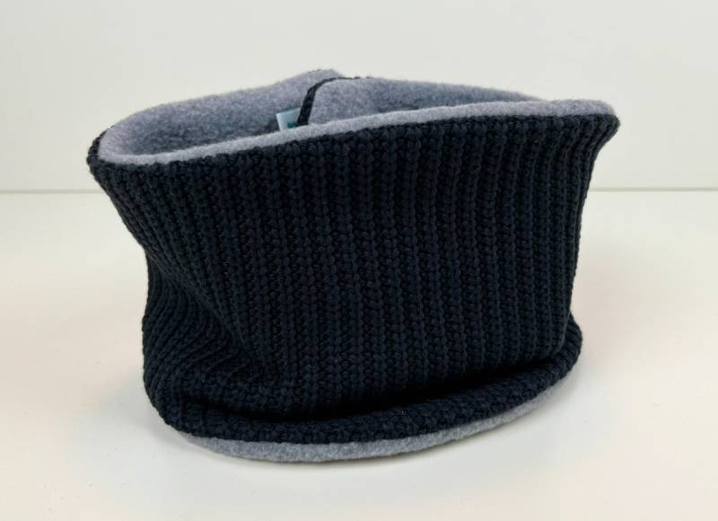 Schal Mit Verschluss "strick+Fleece', Schwarz von DropsPumpkin