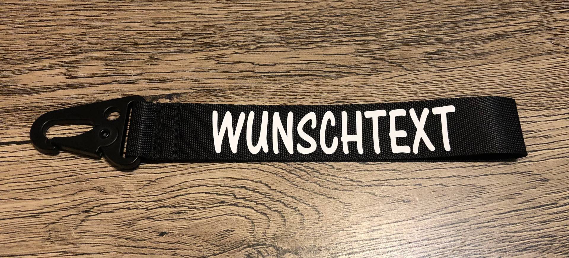 Schlüsselanhänger „Mit Wunschtext" Schlüsselanhänger „Mit Wunschtext" von DruckundSchmuck