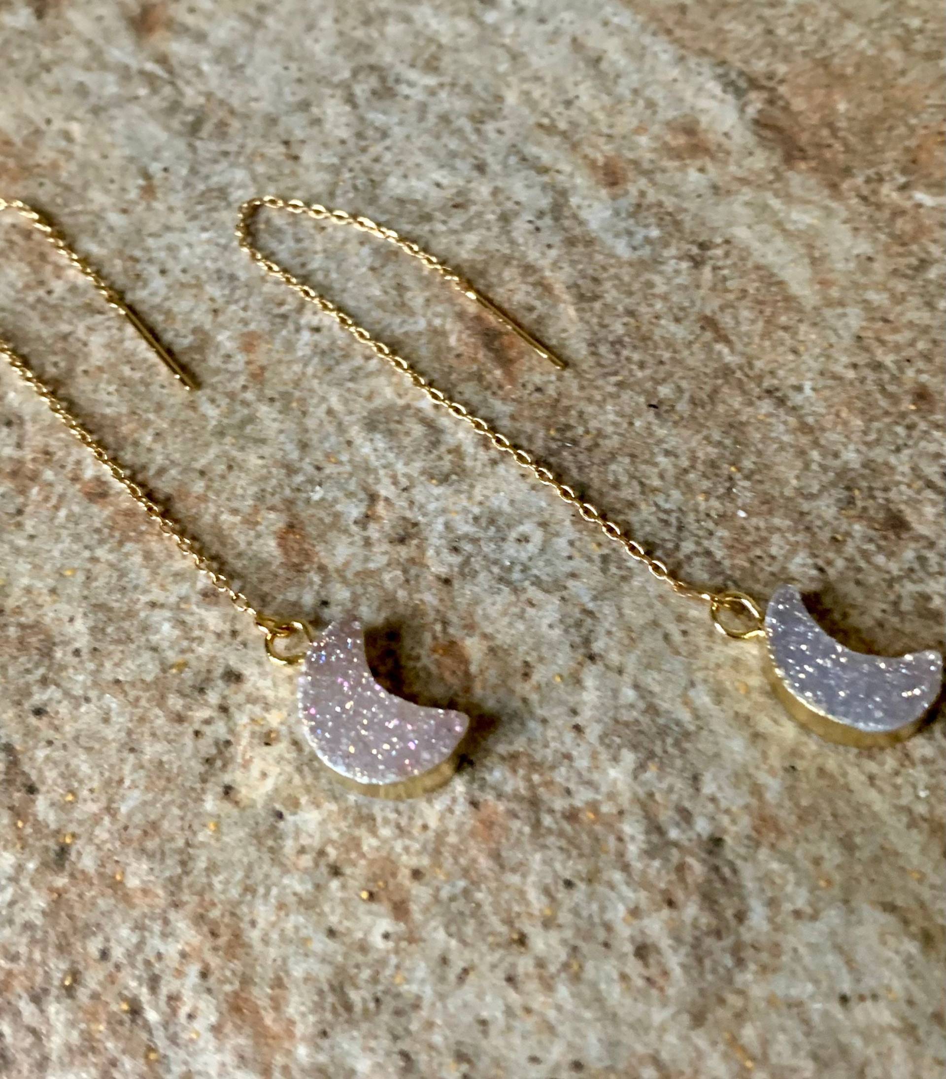 Ab Moon Druzy Gold Fädel Ohrringe von DruzyRocksBoutique