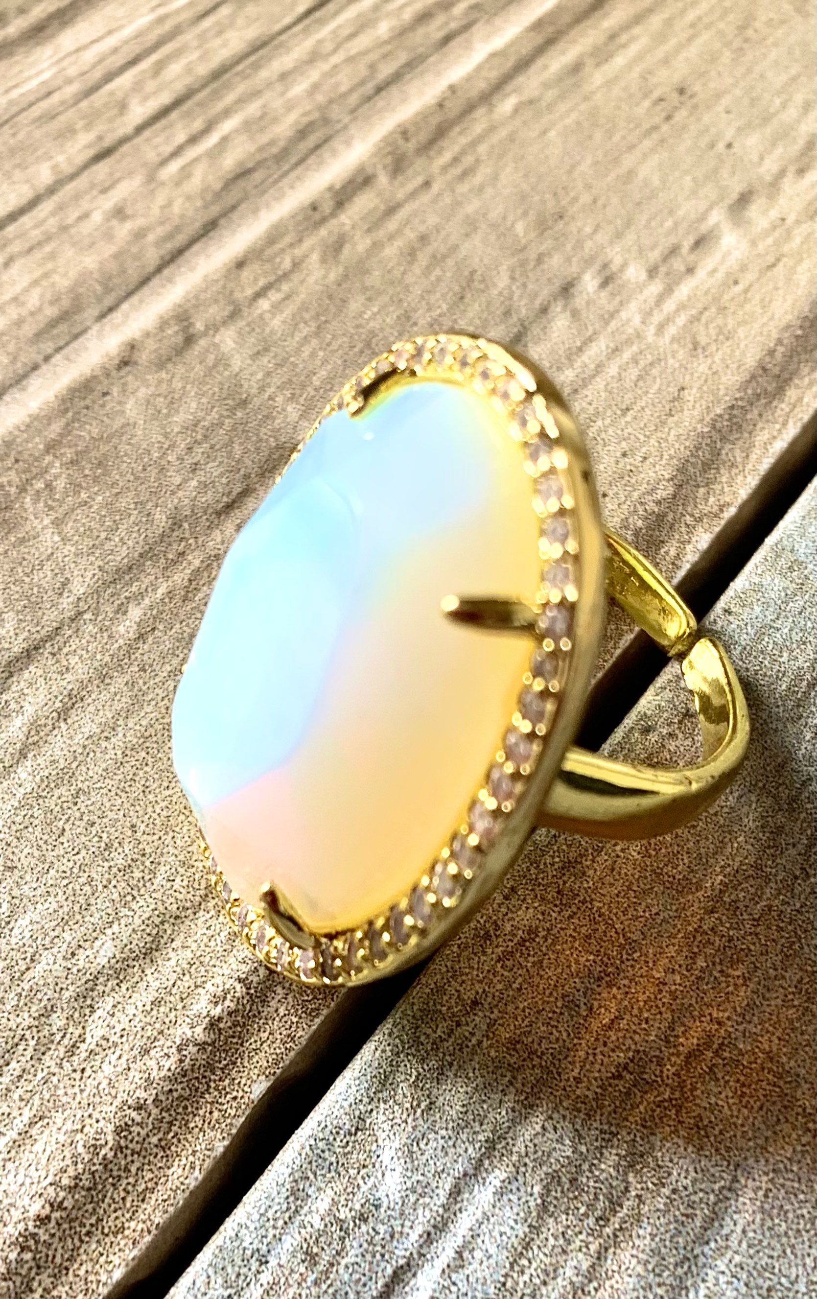 Meerjungfrau Meer Opal Facettiert Gold Statement Ring von DruzyRocksBoutique