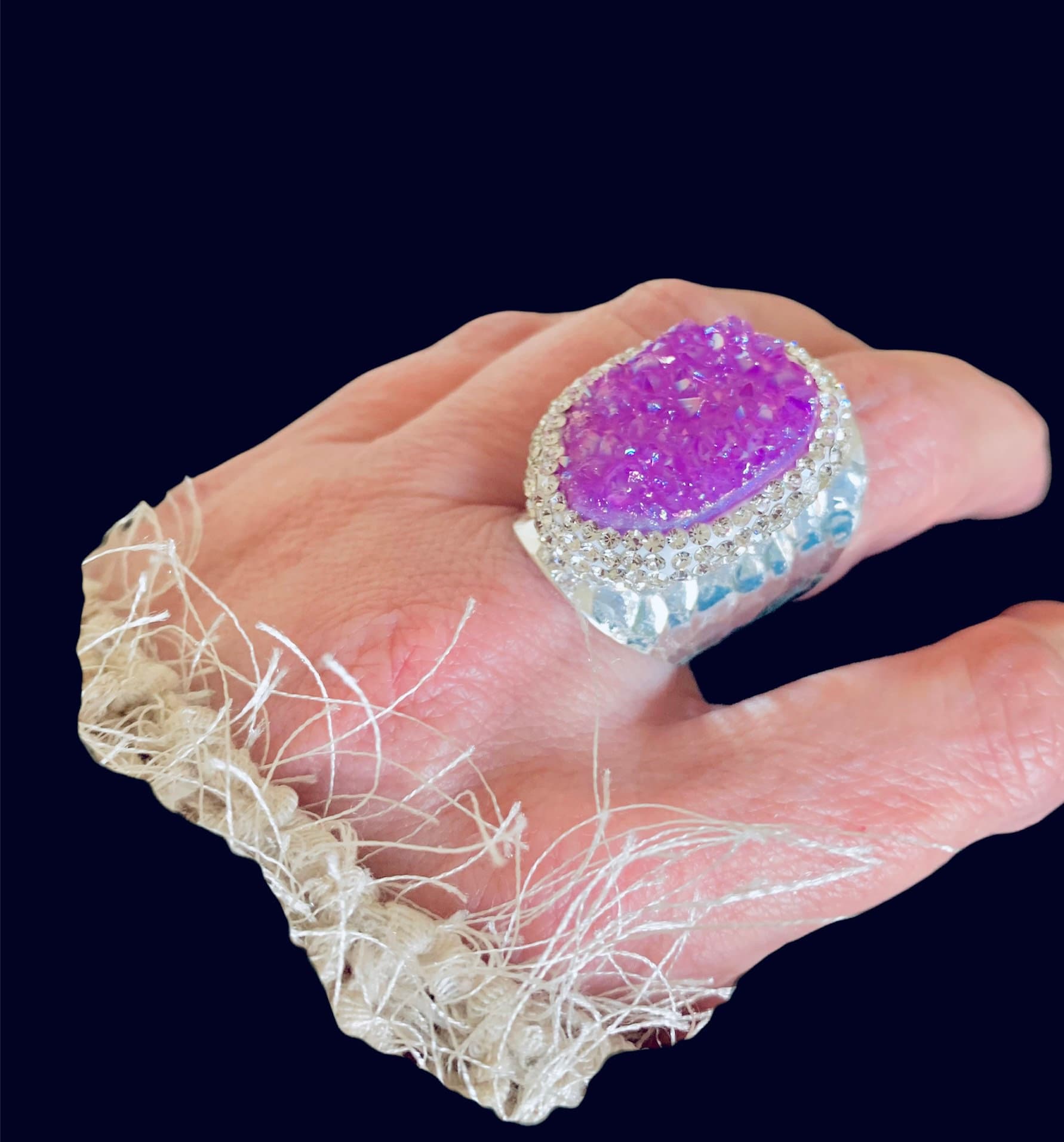 Milan Himbeer Druzy Statement Ring, Silber von DruzyRocksBoutique