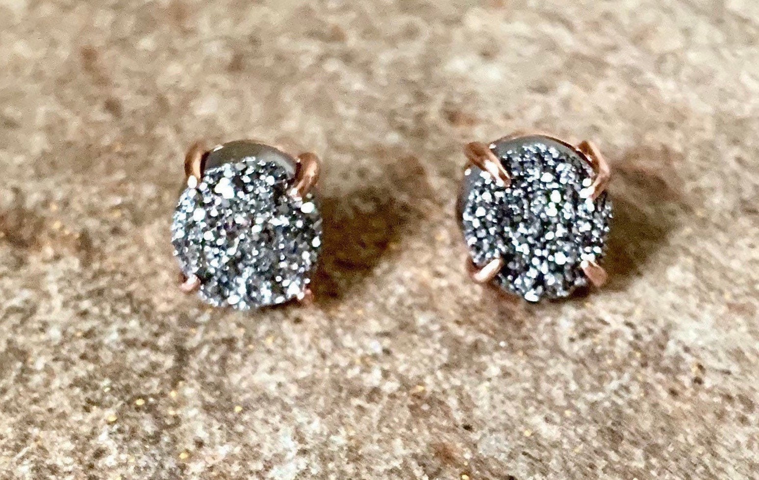 Roségold Silber Runde Ohrstecker von DruzyRocksBoutique