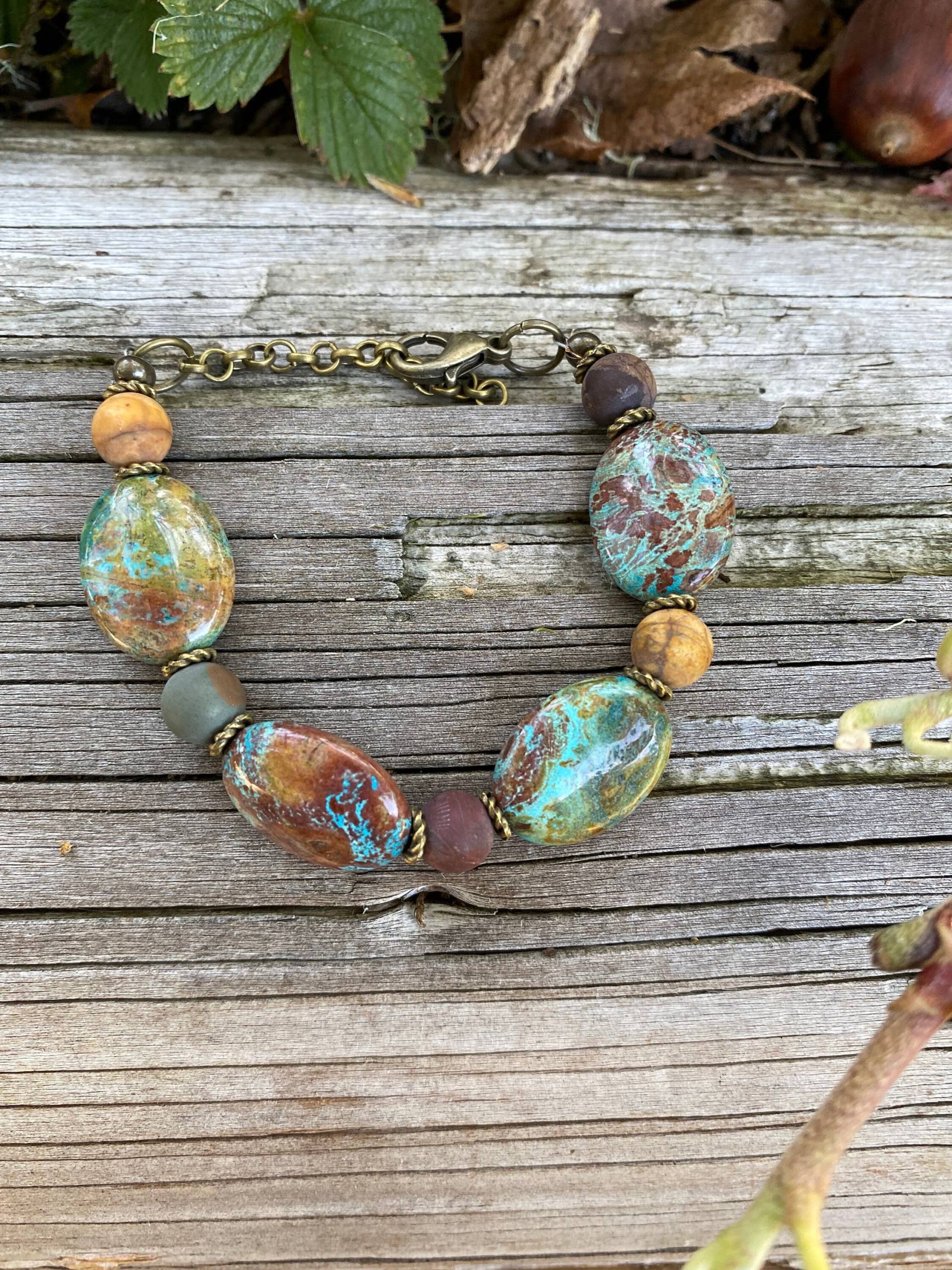 Armband | Verstellbar Aus Gemischten Jaspis. Die Ovalen Steine Haben Wunderschöne Türkise Und Braune Farben Armband | Verstellbar Aus Gemischten Jaspis. Die Ovalen Steine Haben Wunderschöne Türkise Und Braune Farben von DryaduirDesign