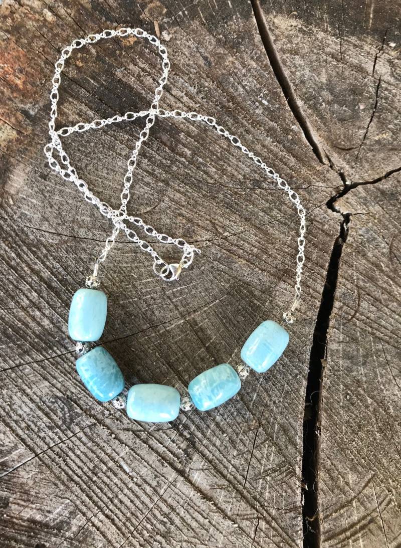 Larimar Halskette Fünf Edelstein Steine, Silber Akzente von DryaduirDesign