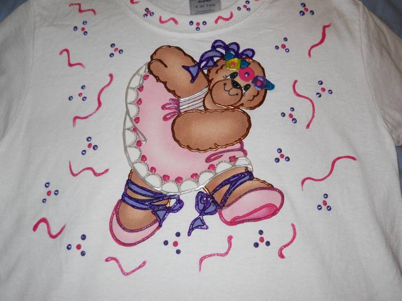Mädchen Ballerina Bär Applizierte T-Shirt Handbemalter Tanzbär, Größe Small von Ds5Adventures