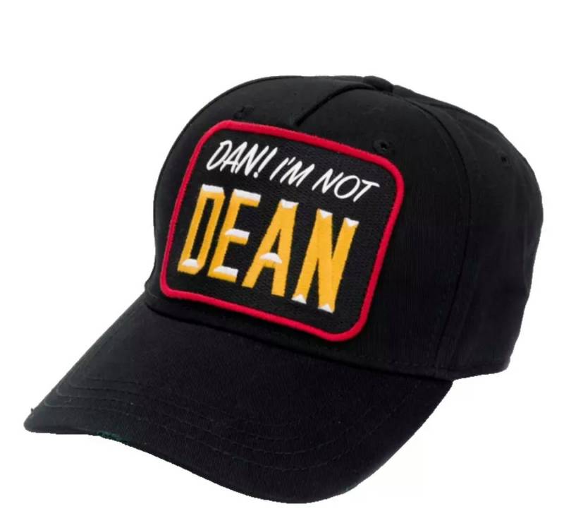 Dsquared2 Baseball Cap Basebalkappe I AM NOT DEAN SKINNY Icon Baseball Cap Kappe rebellischen Streetwear-Stil mit luxuriösen Details von Dsquared2