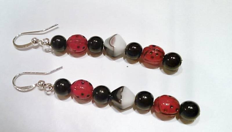 Rot Und Schwarz Baumeln Ohrringe - Marienkäfer Schwarze Perle Lange Dunkle Marmorierte von DuMoments