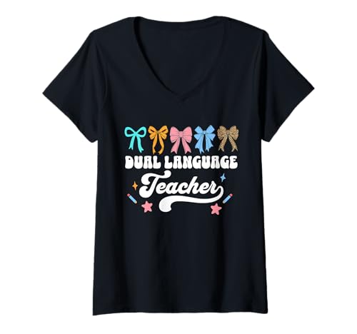 Damen Duale Sprachlehrerin Coquette Bow Zweisprachige Lehrerin T-Shirt mit V-Ausschnitt von Dual Language Teacher Cute Tees