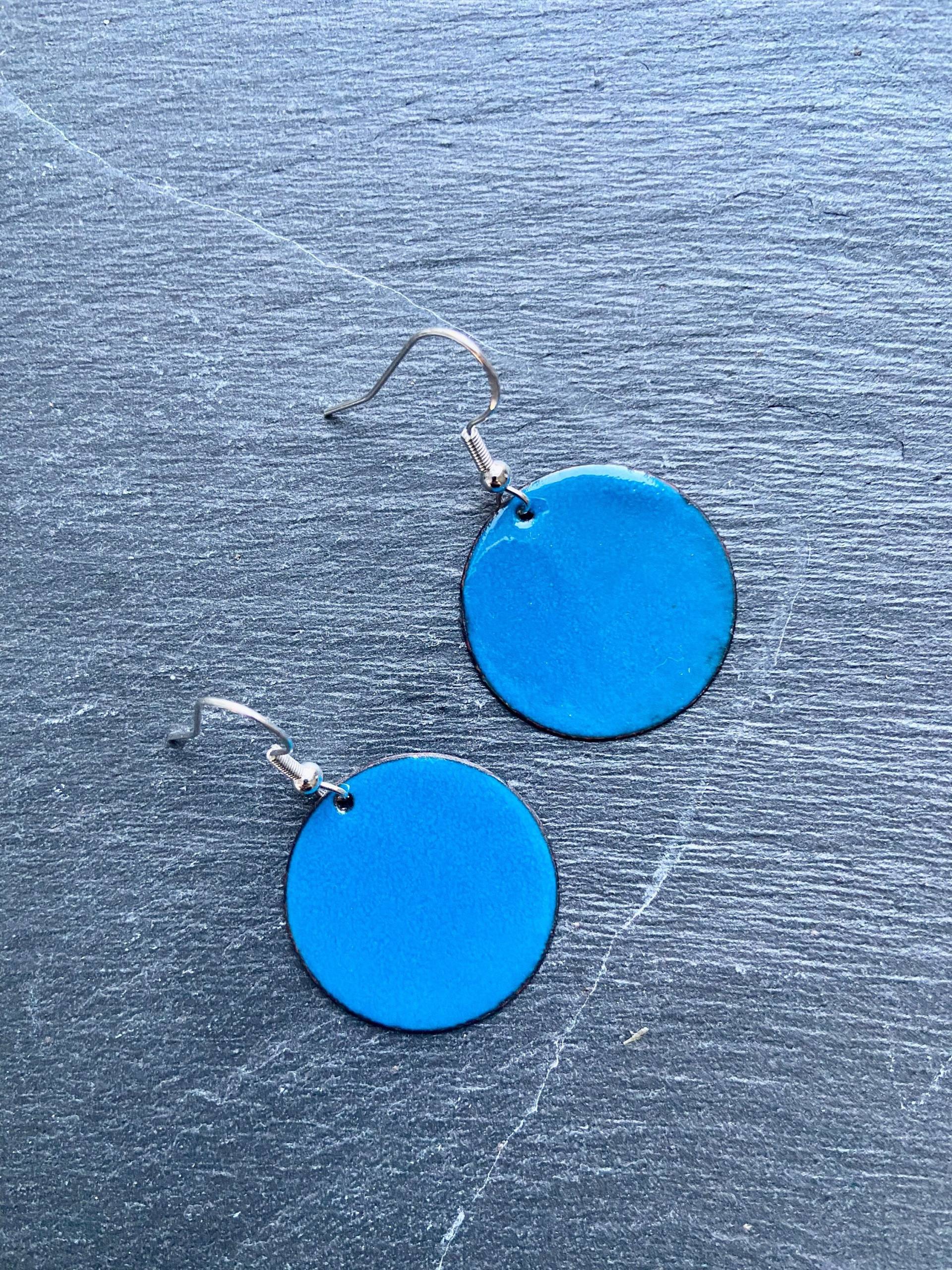 Emaille Ohrringe 925 Silber Blau, Schmuck, Ohrhänger, Ohrhaken, Emailleschmuck, Handmade, Geometrisch, Enamel, Glas von Dudetita