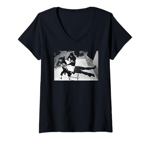 Damen David Bowie Lodger Album Fotoset Duffy Archivfotografie T-Shirt mit V-Ausschnitt Damen David Bowie Lodger Album Fotoset Duffy Archivfotografie T-Shirt mit V-Ausschnitt von Duffy Archive Photography