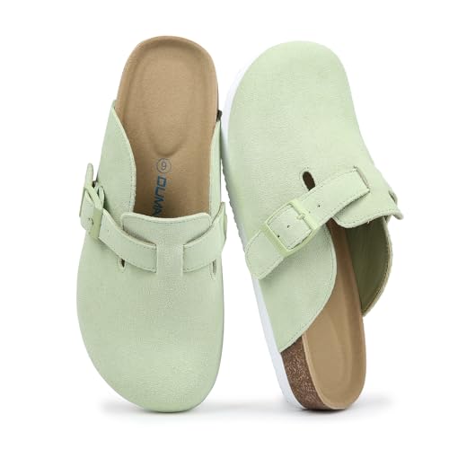 Dumalum Damen Wildleder Clog Leder Pantoletten Arch Support Kartoffelschuhe mit Komfort Kork-Fußbett - Clogs für Damen Herren Unisex Anti-Rutsch Hausschuhe Sandalen, apfelgrün, 11.5 Women/10.5 Men von Dumalum