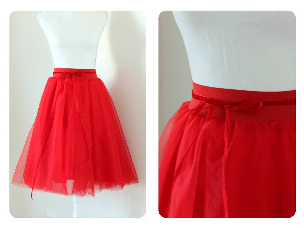 Roter Midi-Tüllrock Damen Valentinstag Outfit von DumpiBoutique