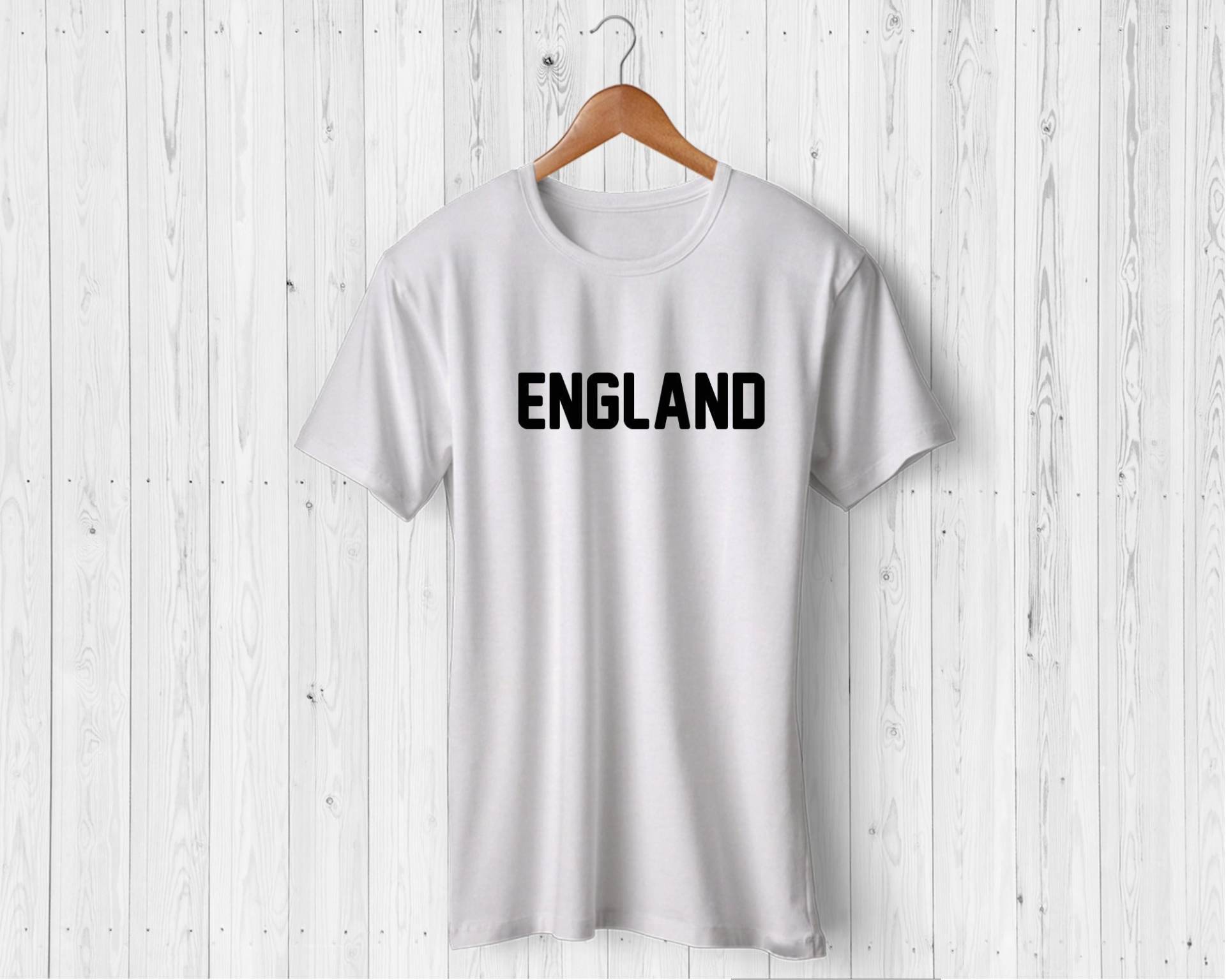 England Tshirt von DunRoaminDesigns