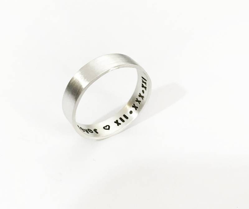 Custom Ring Men - Personalisierter Sterling Silber Ring 5mm Breites Flachband Versprechensring Für Ihn Sie Innen Oder Außen Mit Benutzerdefinierter von DuoStef