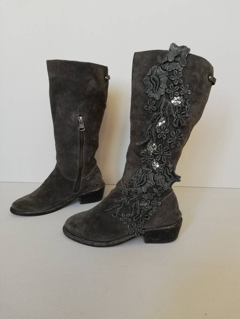 Diesel Mädchen Stiefel. Größe 29 Eur, 11.5 Uk, 12Us von DustRoad