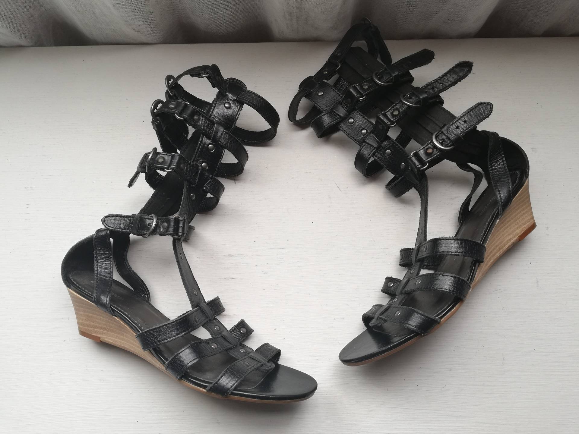 Gladiator Sandale Damen Ledersandalen - Bullboxer Größe Eur 39, Us 8, Uk 6 von DustRoad