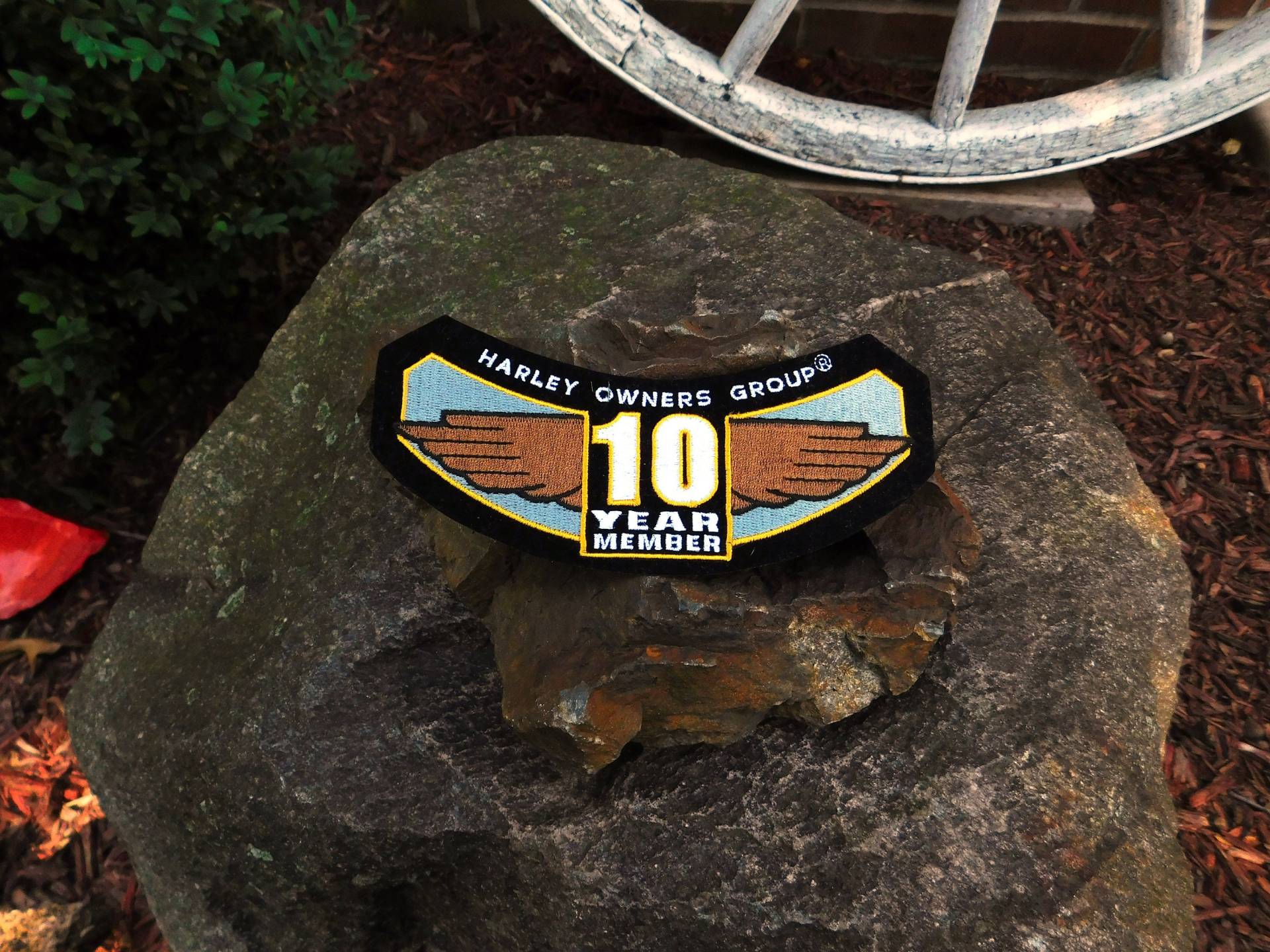 Harley Davidson Hog 10 Year Mitglieds Aufnäher - Nos 1990S Von Dustymillerantiques von DustyMillerAntiques