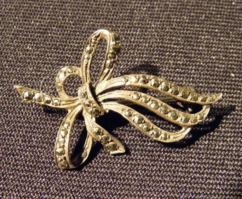 Vintage Sterling Silber Schleifenbrosche - 1940Er Jahre Von Dustymillerantiques von DustyMillerAntiques