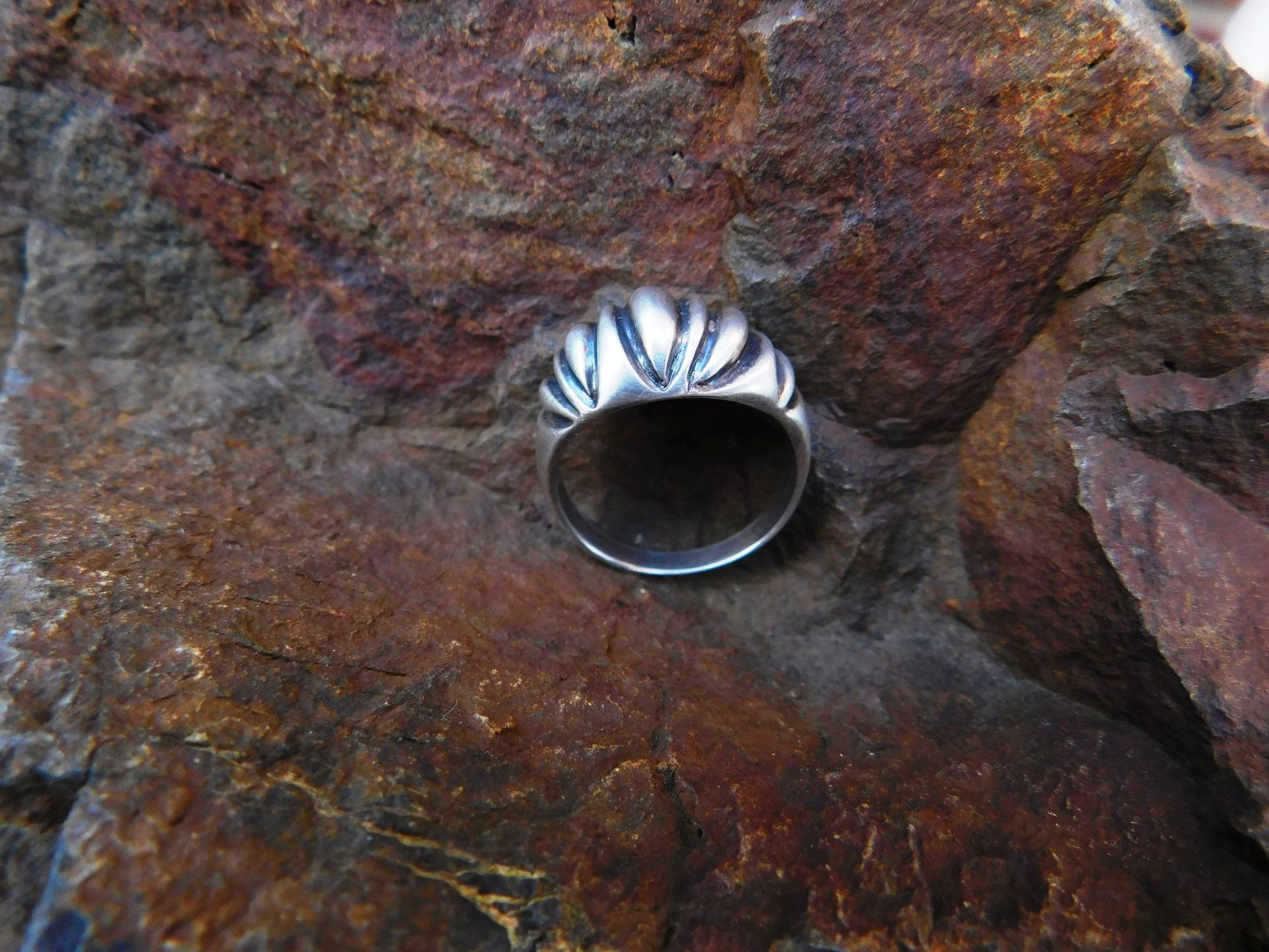 Vintage Thai-Ring Aus 925Er Sterlingsilber - Größe 8 1990Er Jahre Von Dustymillerantiques Vintage Thai-Ring Aus 925Er Sterlingsilber - Größe 8 1990Er Jahre Von Dustymillerantiques von DustyMillerAntiques