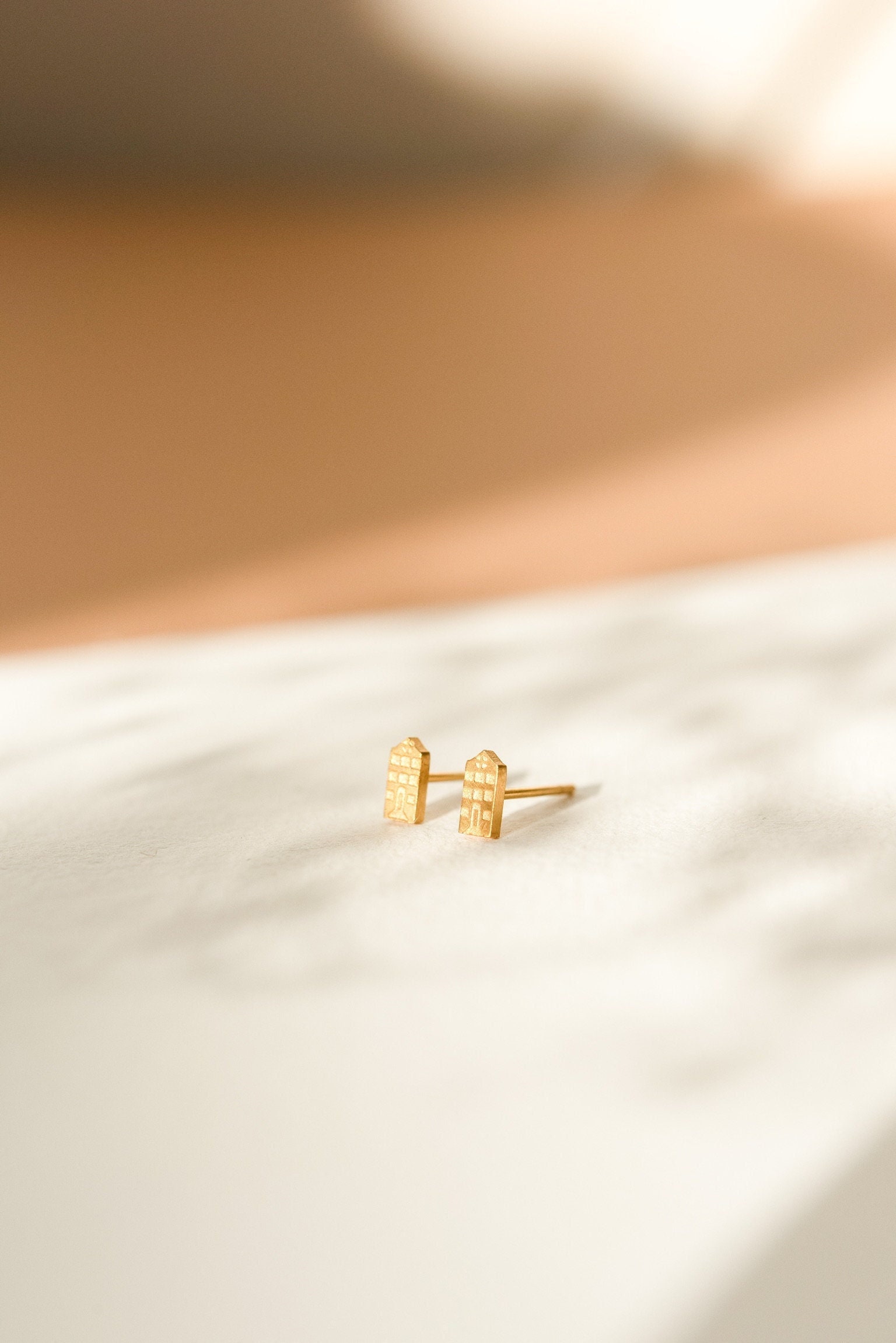 Amsterdamer Ohrringe Grachtenhäuser | Schmuckkanal Beherbergt Souvenir Niederlande Ohrstecker-Haus Gold - Und Silberfarbener Edelstahl von DutchJewelryCompany