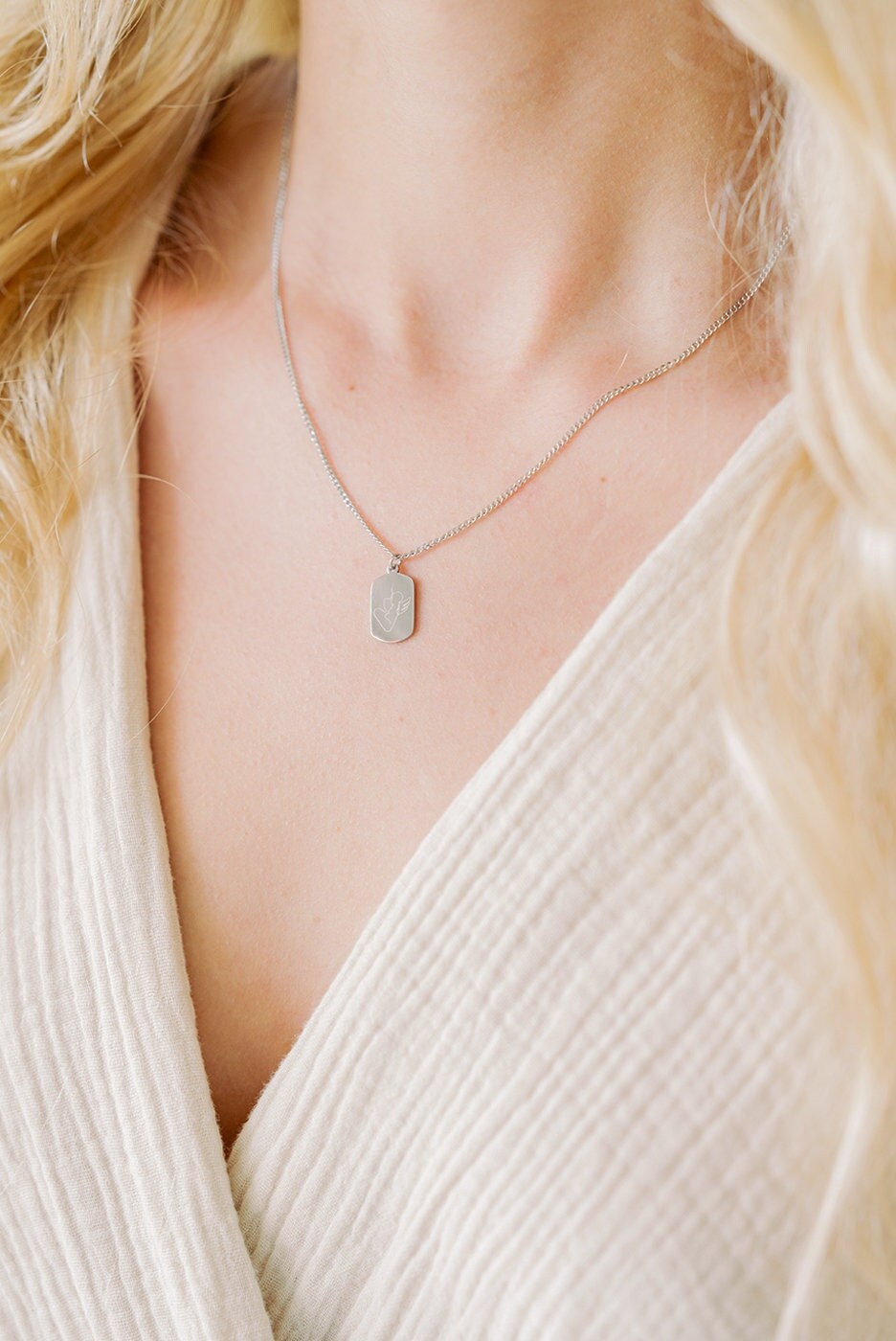 Mutter Mit Engelsbaby-Halskette | Verlust Des Babys Gedenkkette Fehlgeburt Halskette Für Edelstahl, Edelstahl Gold Oder Silber von DutchJewelryCompany