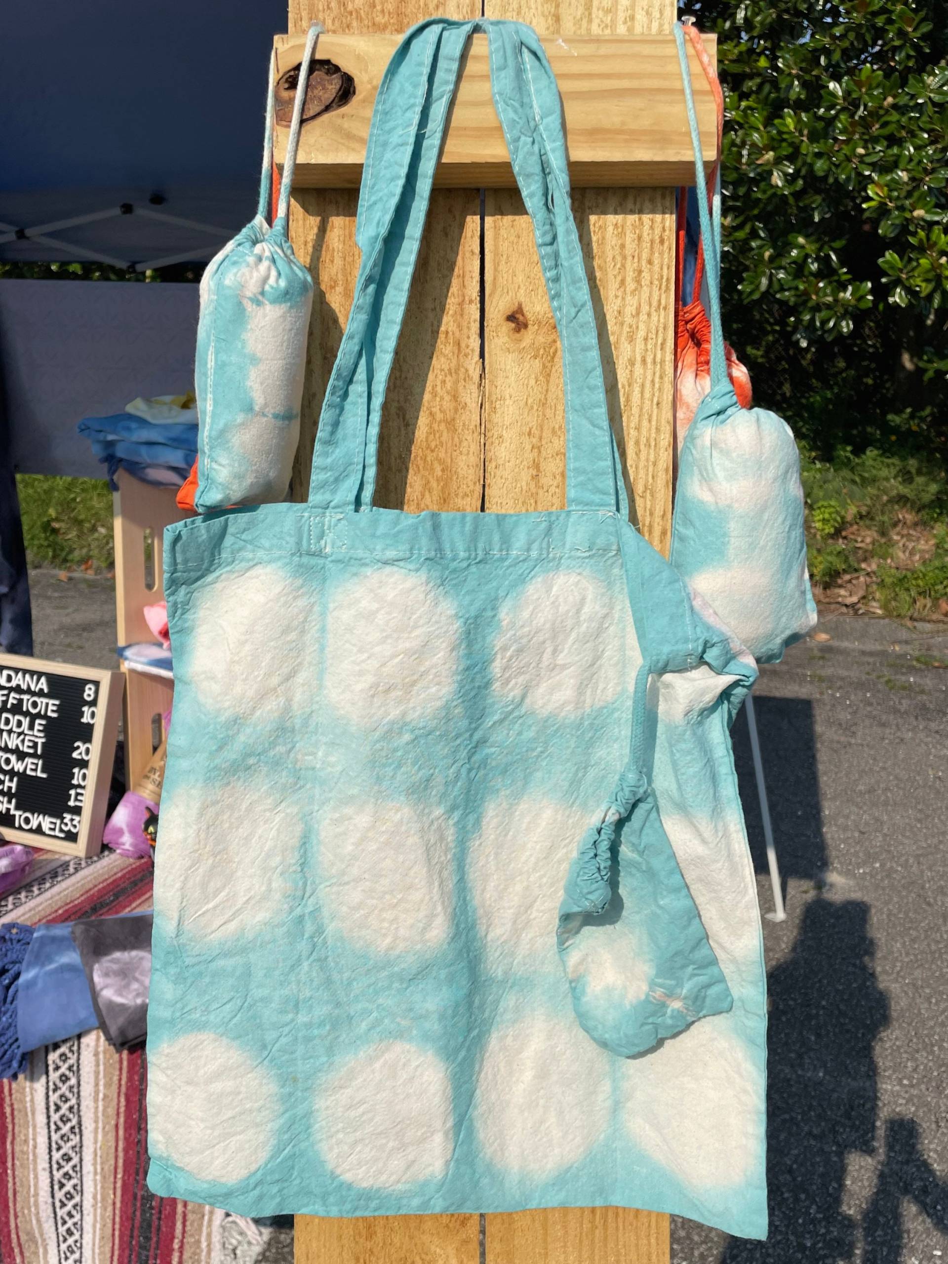 stoffbeutel Shibori | Wiederverwendbare Waschbare Packbare Geschenktüte Indigo Schwarze Lila Coral stoffbeutel Shibori | Wiederverwendbare Waschbare Packbare Geschenktüte Indigo Schwarze Lila Coral von DyebytheseaUS