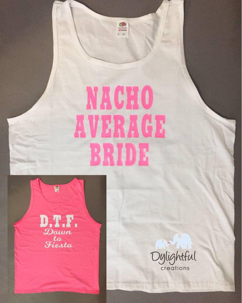 Übergroße Tank in Neon Pink Dtf Bis Fiesta Oder Weiße Nacho Durchschnitt Braut Diese Sind Ideal Als Strand See Pool Vertuschung Übergroße Tank in Neon Pink Dtf Bis Fiesta Oder Weiße Nacho Durchschnitt Braut Diese Sind Ideal Als Strand See Pool Vertuschung von DylightfulCreations