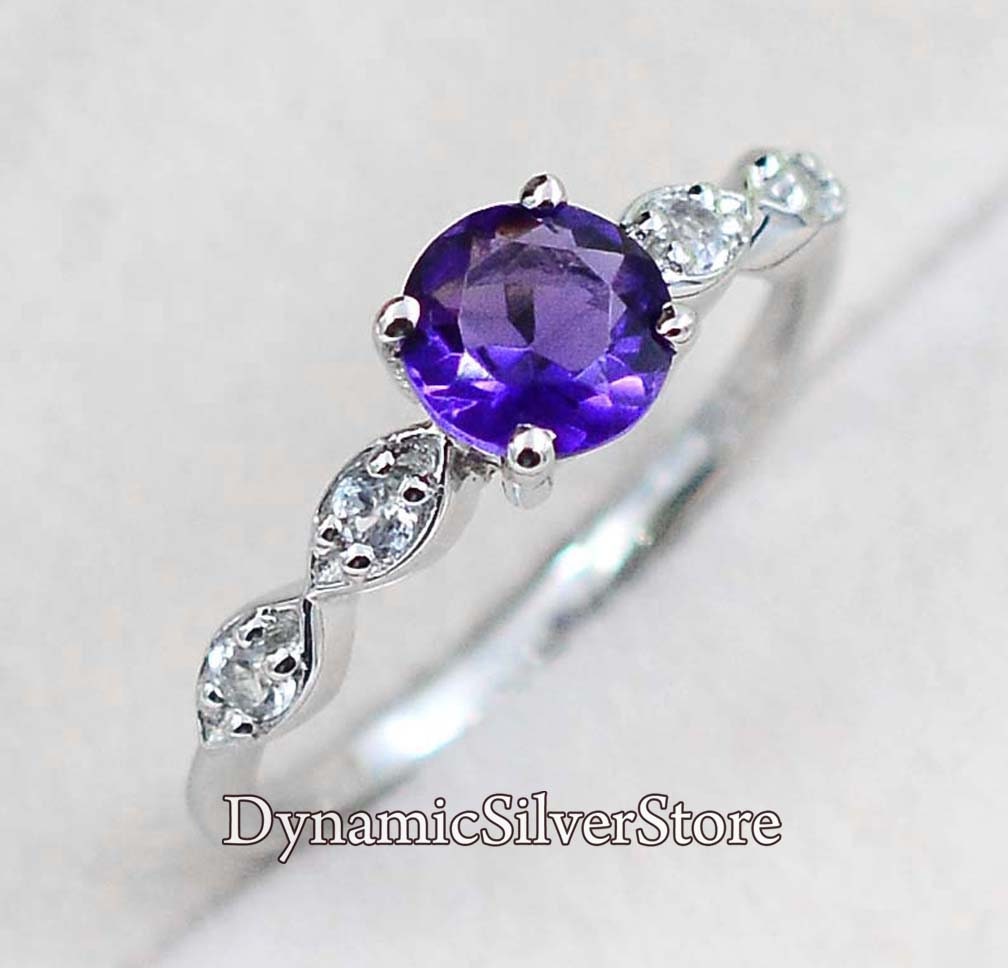 Amethyst Ring Natürlicher Schmuck 925 Sterling Silber Solitär Februar Geburtsstein Verlobungsring Frauen Geschenk Für Sie von DynamicSilverStore