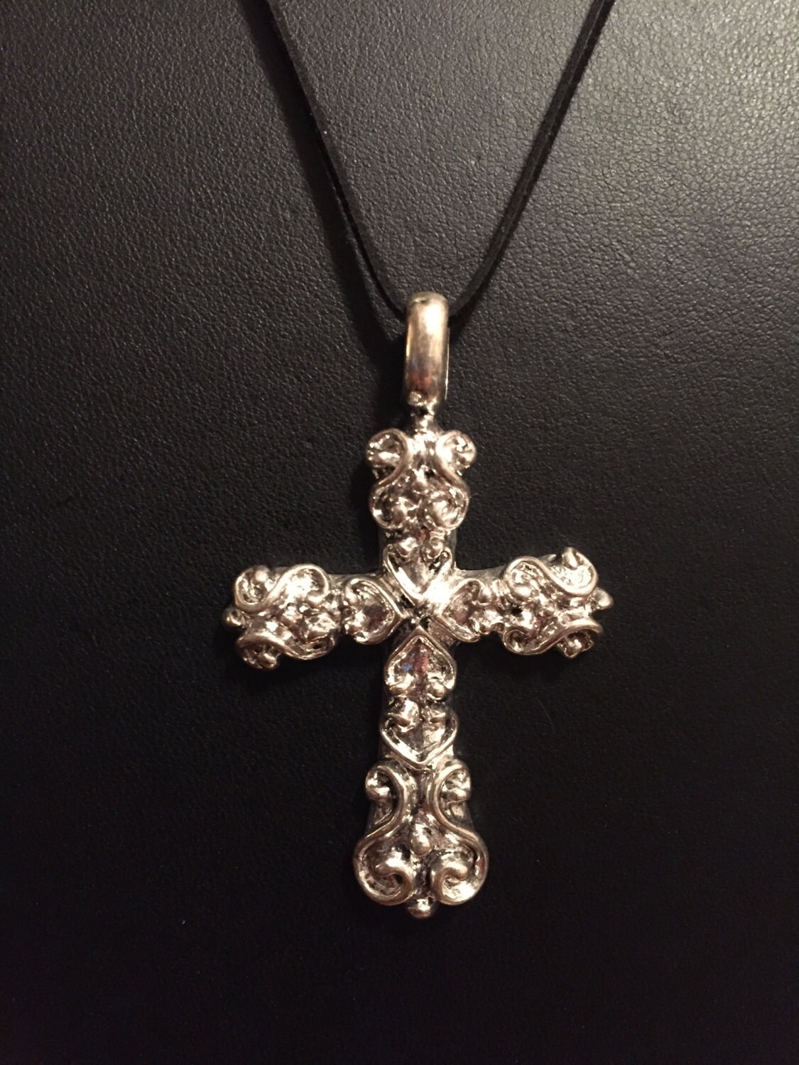 Silber Kreuz Halskette Silber Kreuz Halskette von DzignzBySharon