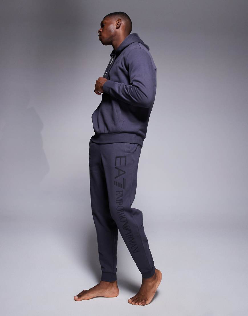 Armani - EA7 - Jogginghose in Dunkelgrau mit Bündchen und Logo von EA7