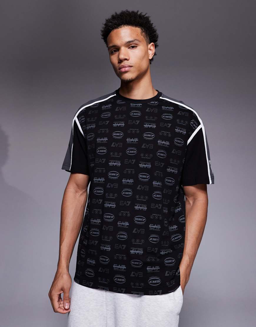 Armani - EA7 - T-Shirt mit Monogramm-Logoprint in Schwarz von EA7