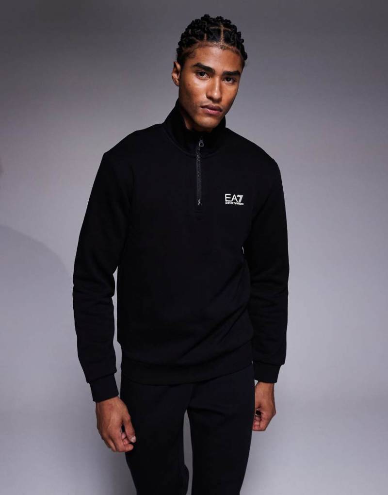 Armani - EA7 Train Core - Sweatshirt in Schwarz mit Logo und kurzem Reißverschluss von EA7