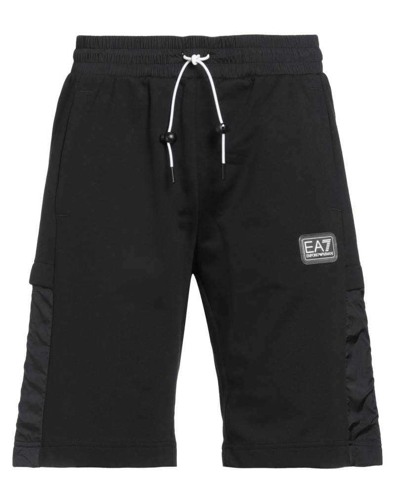 EA7 Shorts & Bermudashorts Herren Schwarz EA7 Shorts & Bermudashorts Herren Schwarz von EA7
