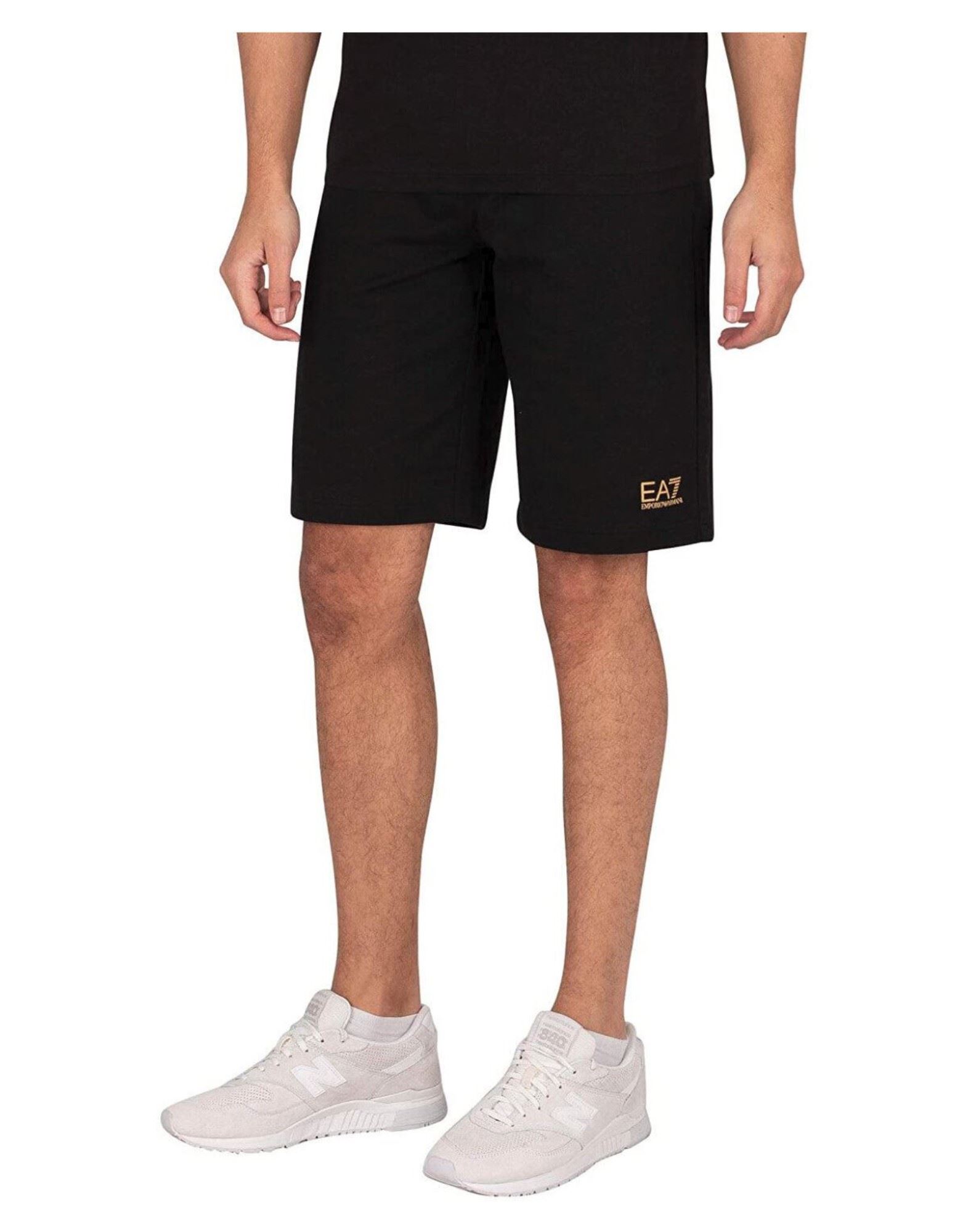 EA7 Shorts & Bermudashorts Herren Schwarz von EA7