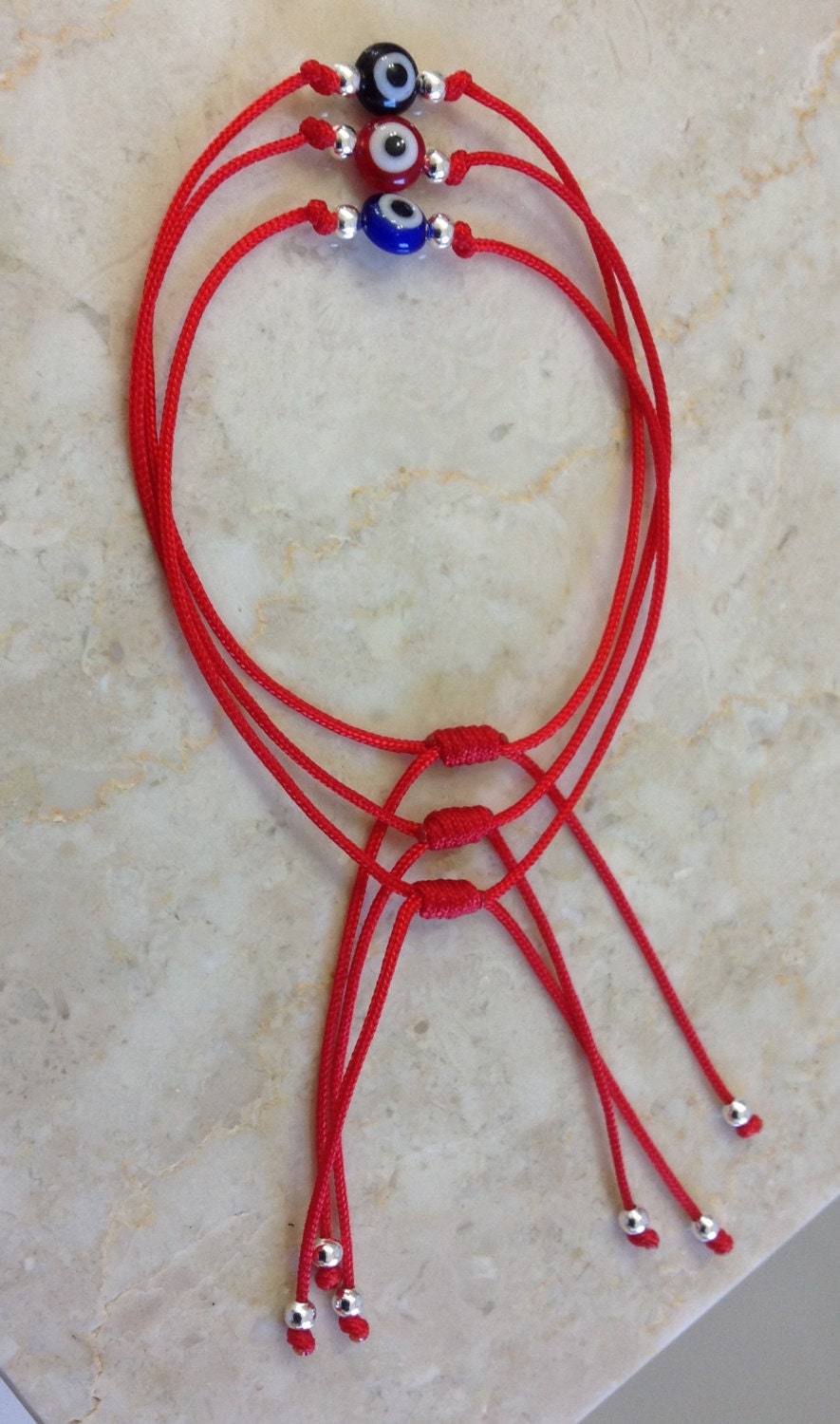 Evil Eye 3 Red String Kabbalah Pulsera Grano De Plata Buena Sürte Encanto Protección von EAARTSINC