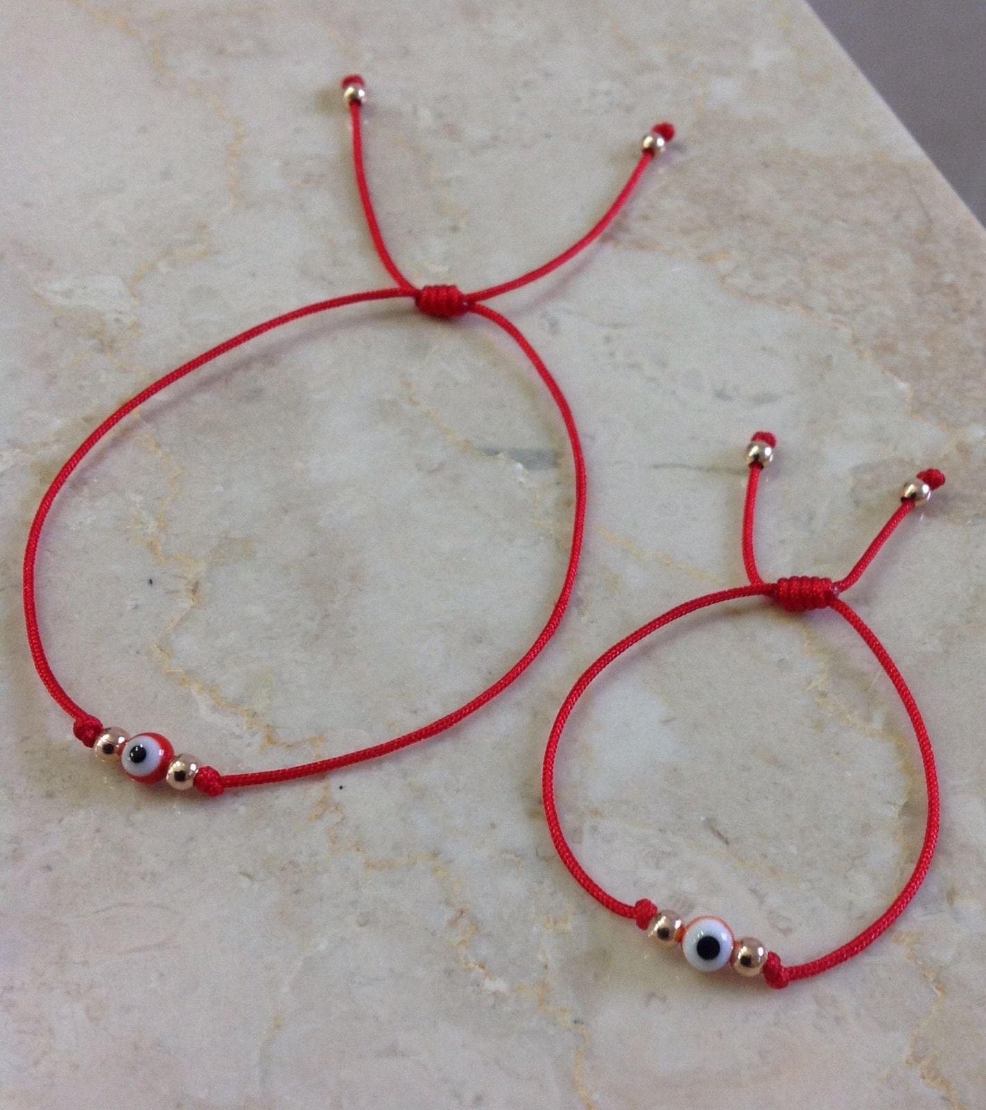 Madre Y Bebé Red Evil Eye String Armband Set Von 2 Amulets Talisman von EAARTSINC