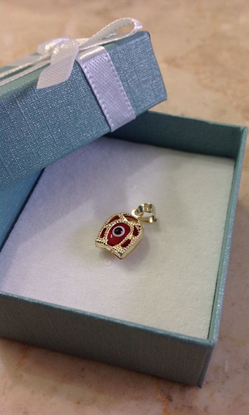 Oder Ein 14K Altes Amulett Evil Eye Nazar Herradura Lucky Charm Colgante von EAARTSINC
