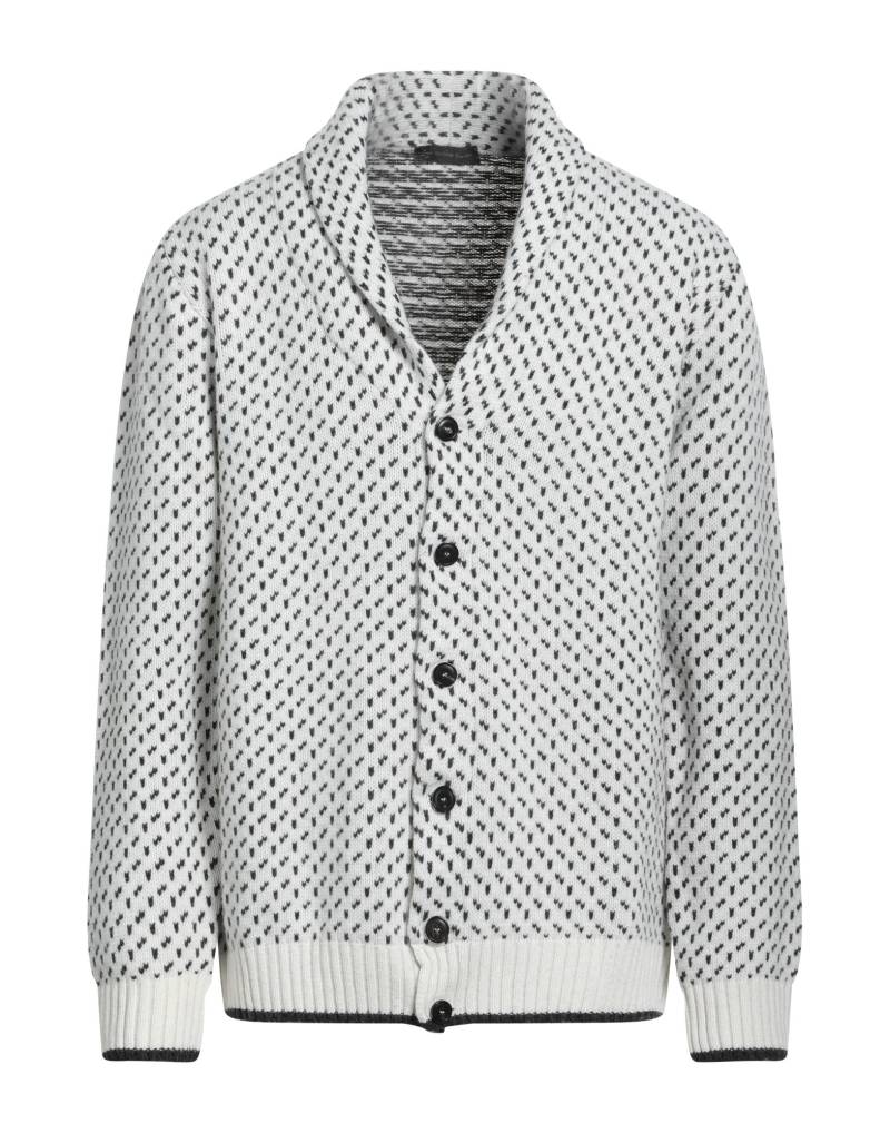 EAST HARBOUR SURPLUS Strickjacke Herren Weiß EAST HARBOUR SURPLUS Strickjacke Herren Weiß von EAST HARBOUR SURPLUS