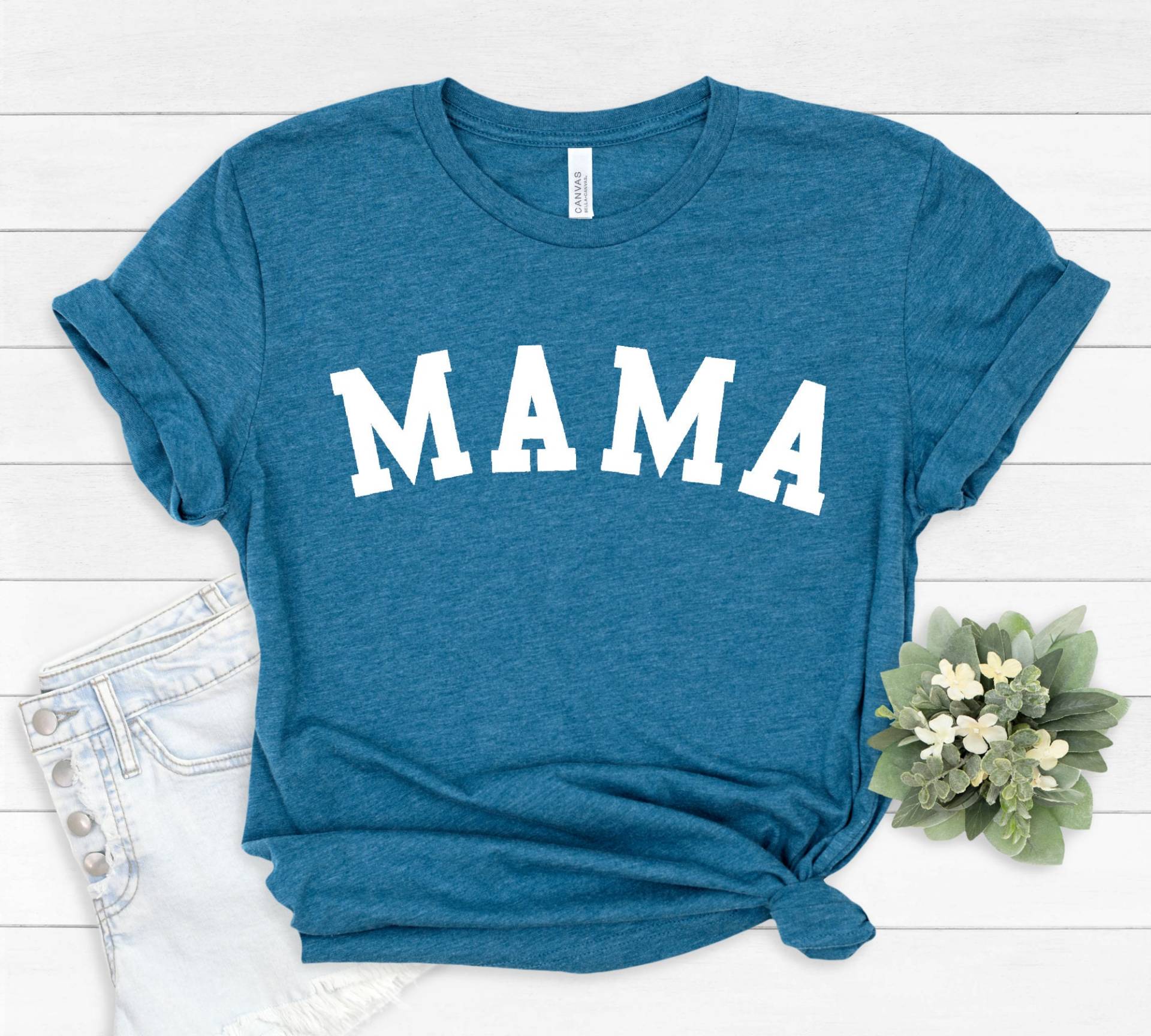 Komfort Farbe Mama Shirt, T-Shirt, Süße Muttertagsgeschenk, Leben Mädchen Shirt von EBBADesignUS