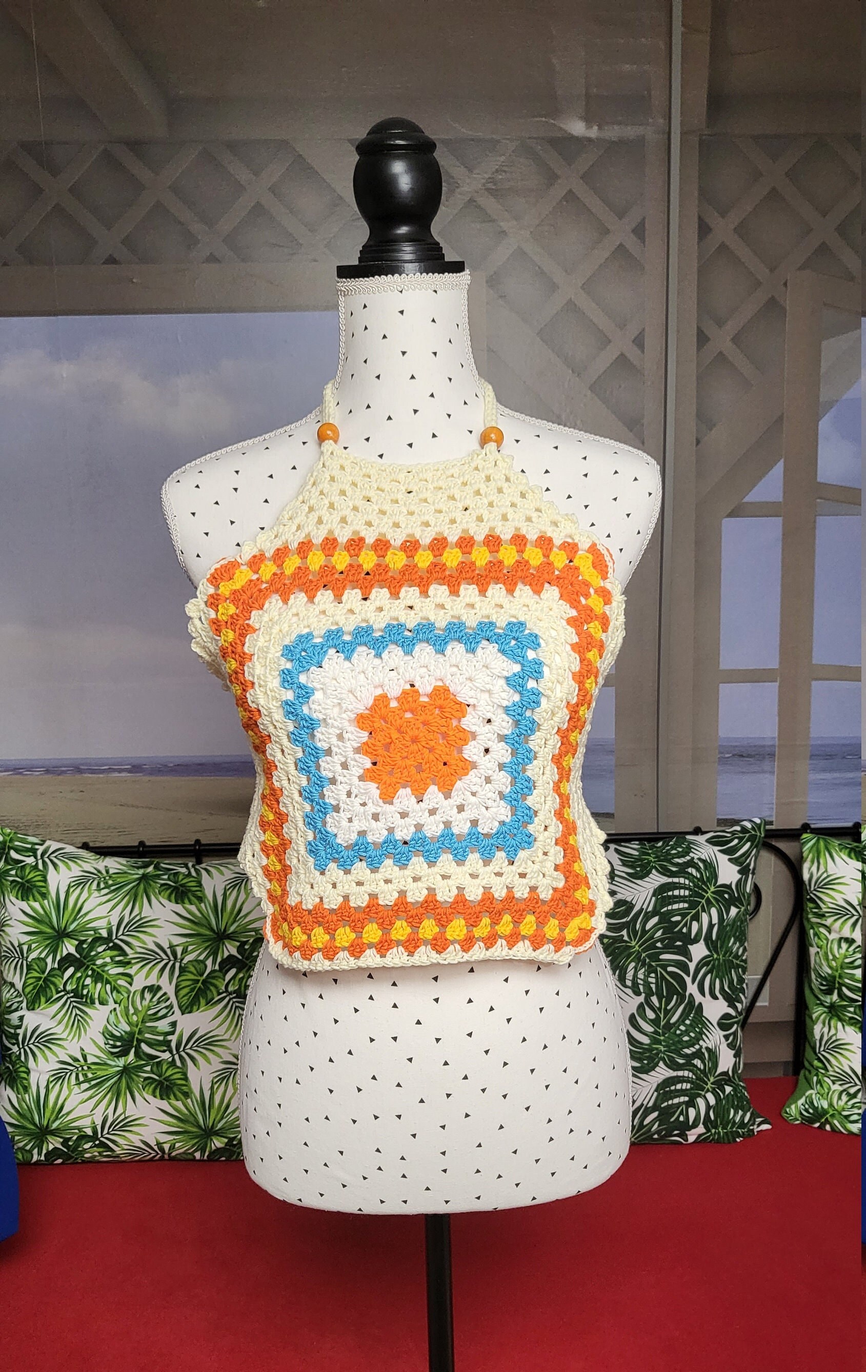 Gehäkeltes Crop-Neckholder-Oberteil | Oma-Quadrat-Oberteil Eu-Größe S/M von EBRULITA