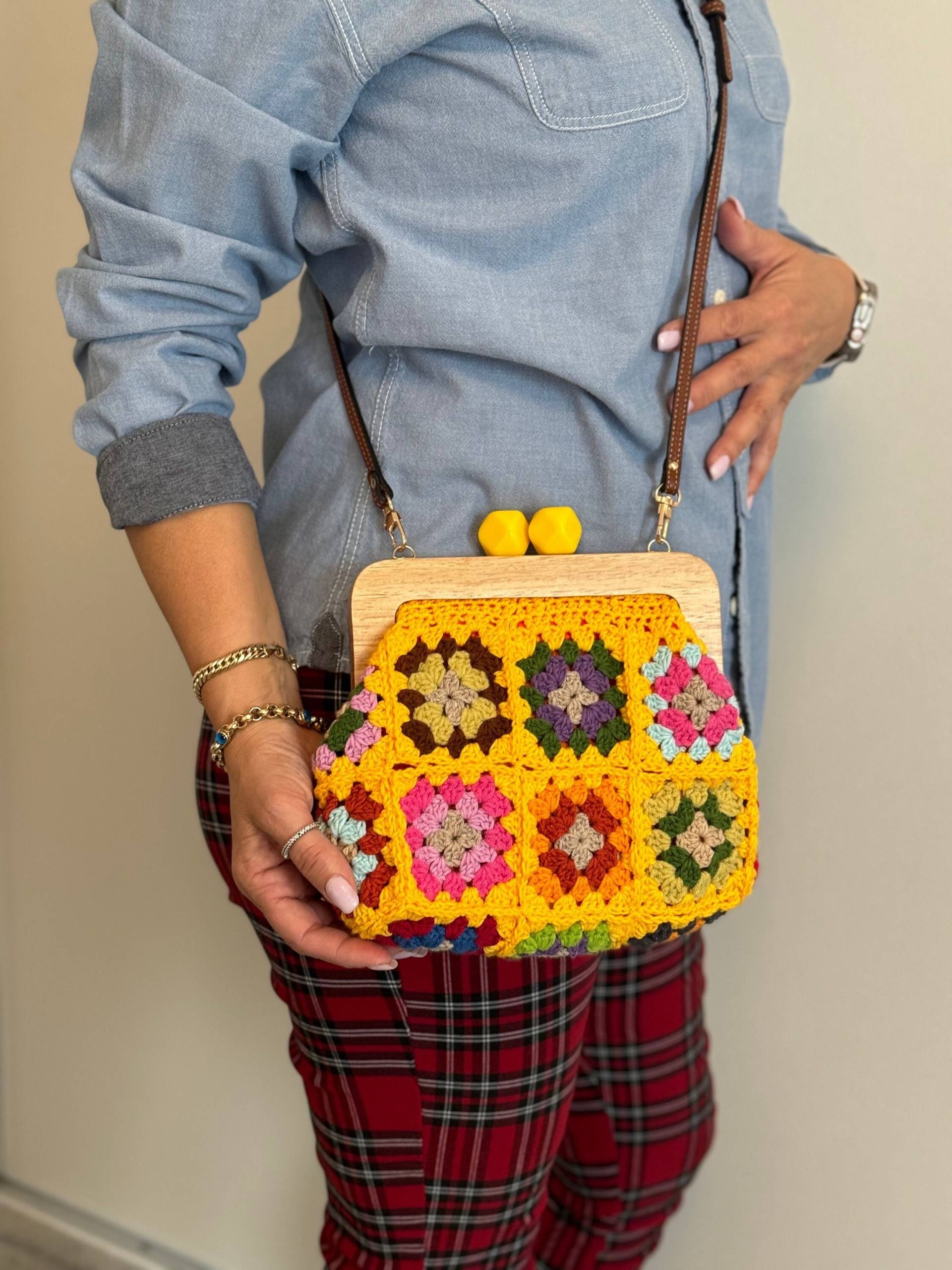 Häkelbeutel Clutch | Oma Quadrat Handtasche Boho Tasche von EBRULITA