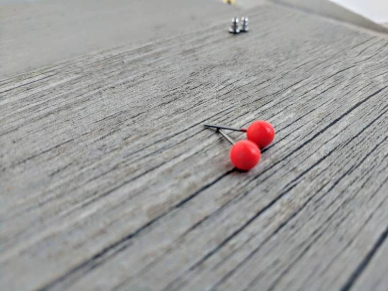 Korallenrote Ohrstecker 6 Mm Kunstharz, Edelstahl Ohrstecker von ECStudioCreations