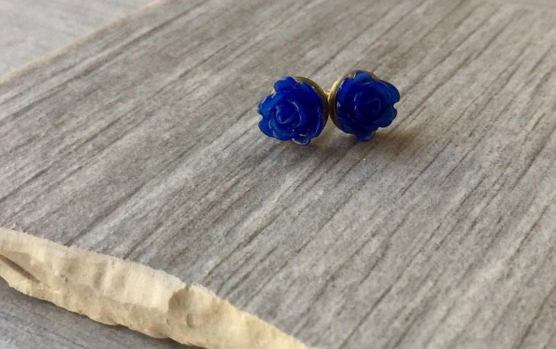 Navy Blue Rose Ohrstecker Bronze Blumenmädchen Schmuck von ECStudioCreations